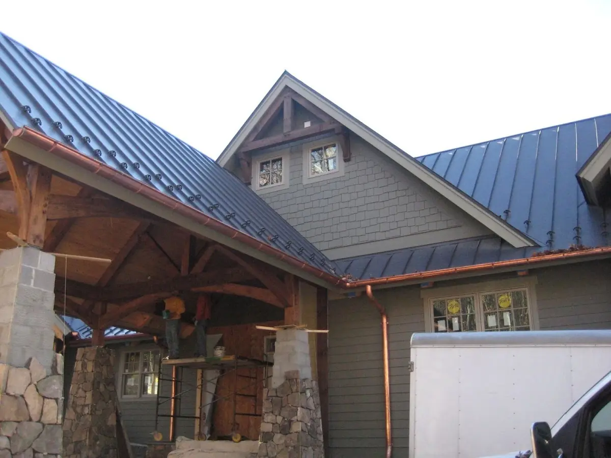 Craftsman Roofing team delivering quality roofing work in West Des Moines